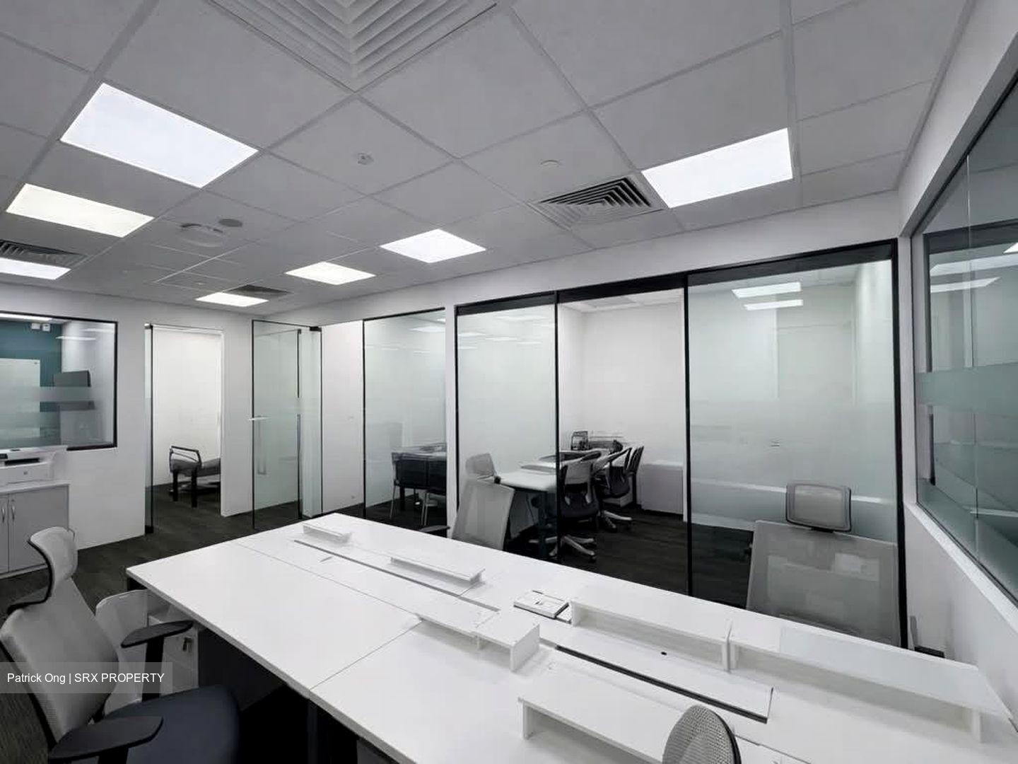 Chevron House (D1), Office #591809781